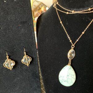 Gold tone and Glass Earring and Necklace Set